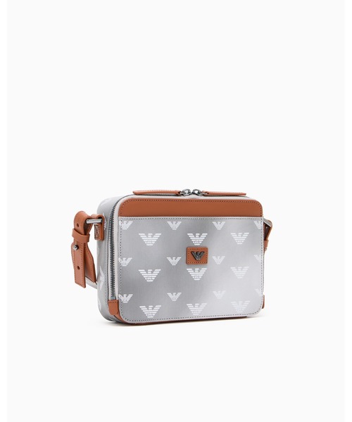 EMPORIO ARMANI（エンポリオアルマーニ）の「【エンポリオ アルマーニ】ミニバッグ コーティングキャンバス オールオーバーイーグル（ショルダーバッグ・メンズ・ライトグレー系/ブルー系その他・FREE）」の8枚目の写真
