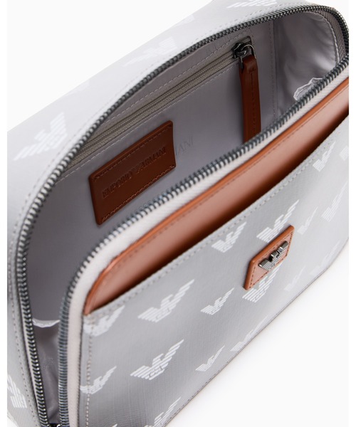 EMPORIO ARMANI（エンポリオアルマーニ）の「【エンポリオ アルマーニ】ミニバッグ コーティングキャンバス オールオーバーイーグル（ショルダーバッグ・メンズ・ライトグレー系/ブルー系その他・FREE）」の11枚目の写真