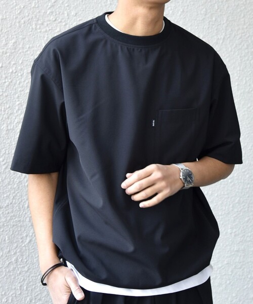 SHIPS any（シップス エニィ）の「SHIPS any:〈吸水速乾〉Rapidry クルーネック スピンドル ポケット Tシャツ(セットアップ対応)◆（Tシャツ/カットソー・メンズ・ブラック/グレー/ブラウン/ベージュ/ネイビー・MEDIUM/LARGE/X-LARGE）」の8枚目の写真