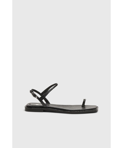 DIESEL(ディーゼル)の「ウィメンズ フラットサンダル D-AMBER INFRA 0(サンダル・レディース・ブラック・38/37/40/39/36)」の13枚目の写真