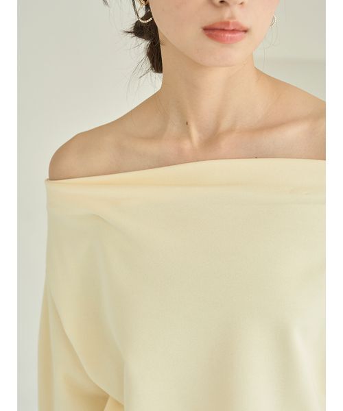 SNIDEL（スナイデル）の「オフショルタックスエット（スウェット・レディース・ホワイト/イエロー/グレー・F）」の9枚目の写真