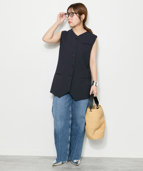 journal standard L'essage(ジャーナルスタンダードレサージュ)の「ウーリーノライトノーカラーベスト(その他アウター・レディース・グレー/ネイビー・FREE)」の9枚目の写真