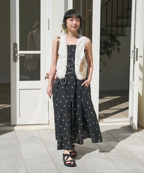 FREAK'S STORE(フリークスストア)の「トレイルナイロンベスト(ベスト・レディース・オフホワイト・フリ-)」の2枚目の写真