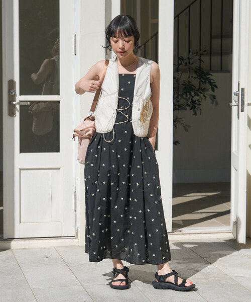 FREAK'S STORE(フリークスストア)の「トレイルナイロンベスト(ベスト・レディース・オフホワイト・フリ-)」の8枚目の写真