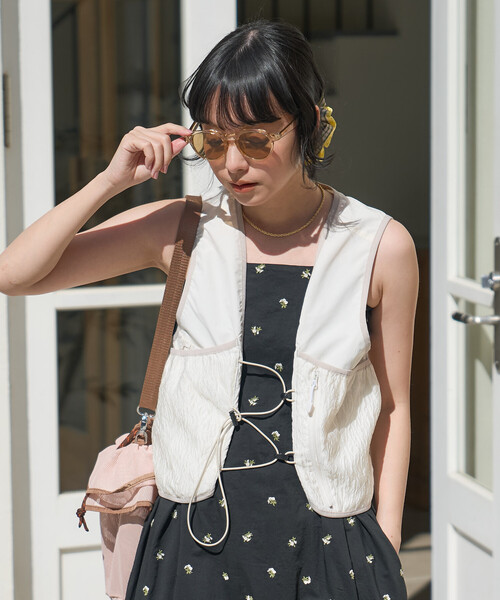 FREAK'S STORE(フリークスストア)の「トレイルナイロンベスト(ベスト・レディース・オフホワイト・フリ-)」の12枚目の写真