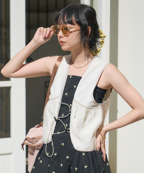 FREAK'S STORE(フリークスストア)の「トレイルナイロンベスト(ベスト・レディース・オフホワイト・フリ-)」の13枚目の写真