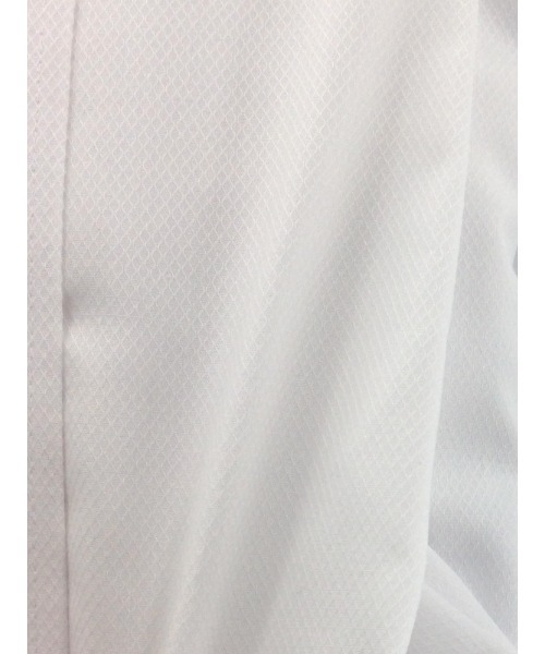 Perfect Suit FActory（パーフェクトスーツファクトリー）の「【ノンアイアロン】長袖ワイシャツ【クラシコ】ホワイトコレクション　ボタンダウン（ビジネスシャツ・メンズ・ホワイト/ホワイト系その他2/ホワイト系その他4/ホワイト系その他3/ホワイト系その他5・首回り37cm-裄丈80cm/首回り39cm-裄丈82cm/首回り41cm-裄丈84cm/首回り45cm-裄丈86cm/首回り43cm-裄丈86cm）」の7枚目の写真