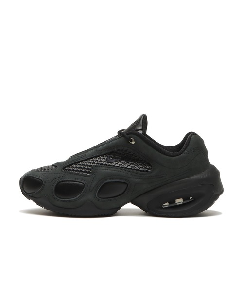 NIKE(ナイキ)の「W AIR MAX MUSE SE IR0145-001(スニーカー・レディース・ブラック・29.0cm/28.5cm/28.0cm/27.5cm/27.0cm/26.5cm/26.0cm/25.5cm/25.0cm/24.5cm/24.0cm/23.5cm/23.0cm/22.5cm)」の1枚目の写真