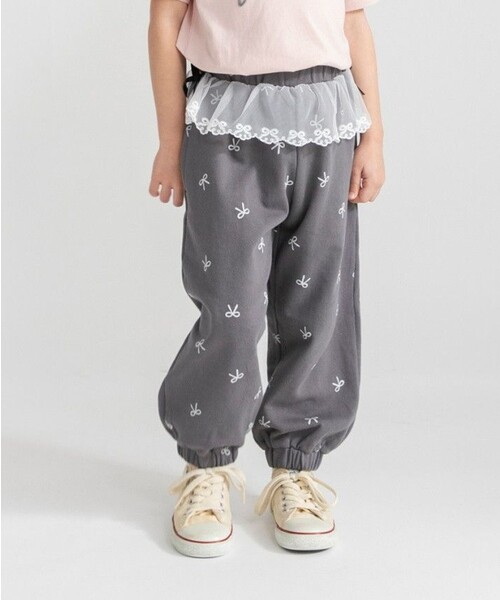 BRANSHES(ブランシェス)の「ウエストレースカットパンツ(その他パンツ・キッズ・チャコールグレー/杢グレー・110/150/140/130/120/100)」の2枚目の写真