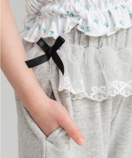 BRANSHES(ブランシェス)の「ウエストレースカットパンツ(その他パンツ・キッズ・チャコールグレー/杢グレー・110/150/140/130/120/100)」の8枚目の写真
