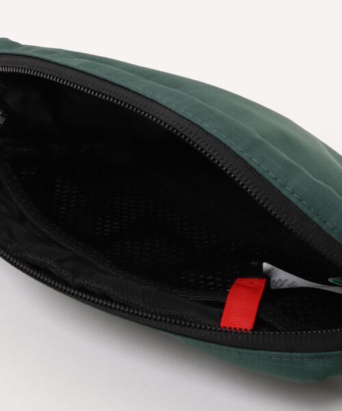 TOPO DESIGNS(トポデザインズ)の「2WAY【TOPO DESIGNS】 RIPSTOP BELT BAG ウエストポーチ ボディバッグ ミニバッグ/リサイクル素材(ボディバッグ/ウエストポーチ・レディース・グリーン/アイボリー/パープル/ブラック/ブラック系・ONE SIZE)」の8枚目の写真