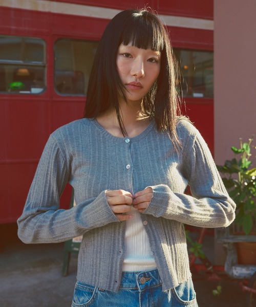 AFTERHOURS(アフターアワーズ)の「ROUND NECK RIP CARDIGAN (MELANGE GREY)(カーディガン/ボレロ・レディース・グレー・FREE)」の1枚目の写真