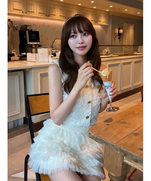 Darich（ダーリッチ）の「コンパクトチュールレーストップス（ベスト