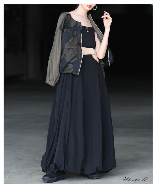 Sawa a la mode(サワアラモード)の「バルーンキャミソールワンピース(ワンピース・レディース・ブラック/チャコールグレー・FREE)」の3枚目の写真