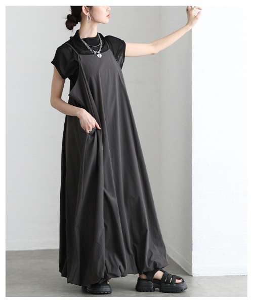 Sawa a la mode(サワアラモード)の「バルーンキャミソールワンピース(ワンピース・レディース・ブラック/チャコールグレー・FREE)」の22枚目の写真