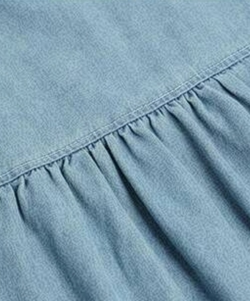 Lace Ladies(レースレディース)の「レースアップ デニム ギャザー チュニック ブラウス(シャツ/ブラウス・レディース・ネイビー/ブラック・FREE)」の11枚目の写真