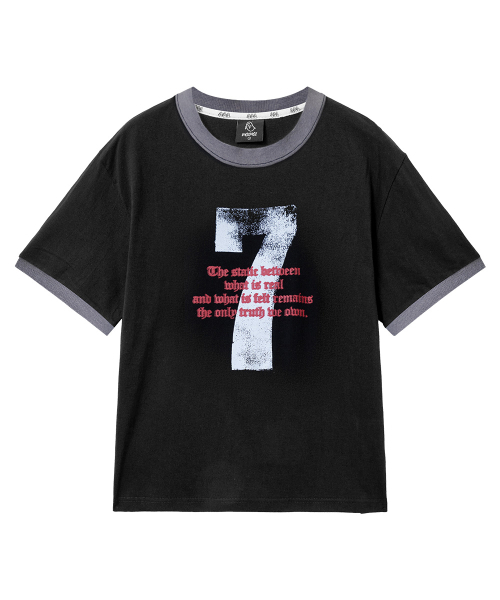 MOZMOZ(モズモズ)の「セブングラフィックリンガーTシャツブラック(Tシャツ/カットソー・レディース・その他・3/2/1)」の2枚目の写真