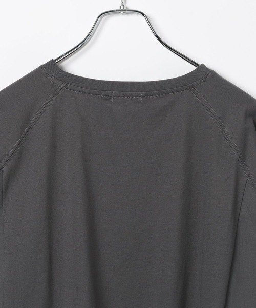 LEPSIM（レプシィム）の「異素材フリルBIGT　242843（Tシャツ/カットソー・レディース・オレンジ/ベージュ/ライム/ブルー/チャコールグレー/オフホワイト/ブラック・FREE）」の12枚目の写真