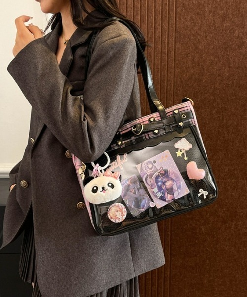 gossip!ロサンゼルス(ゴシップロサンゼルス)の「【Y2Kガーリー】レトロチェック 大容量痛バッグ ショルダー/斜め掛け/トートバッグ(ショルダーバッグ・レディース・ピンク/レッド/ブラック・FREE)」の5枚目の写真
