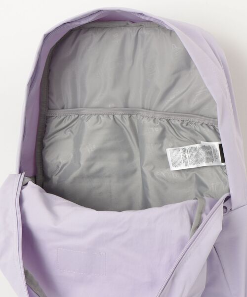 JANSPORT(ジャンスポーツ)の「【JANSPORT】SUPERBREAK PLUS FX - SOFT NYLON PASTEL LILAC(バックパック/リュック・メンズ・ライラック・FREE)」の4枚目の写真