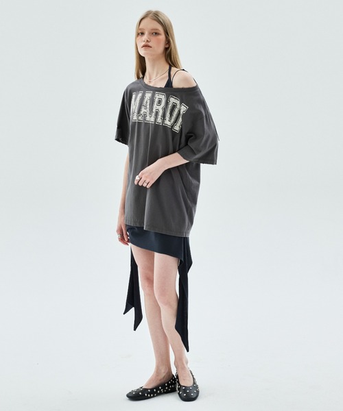 Mardi Mercredi(マルディメクルディ)の「TSHIRT OFF SHOULDER CRACKED LOGO DESTROYED / Tシャツ オフショルダー クラック ロゴ デストロイド(Tシャツ/カットソー・レディース・ヘザーグレー/アイボリー/チャコール・FREE)」の21枚目の写真