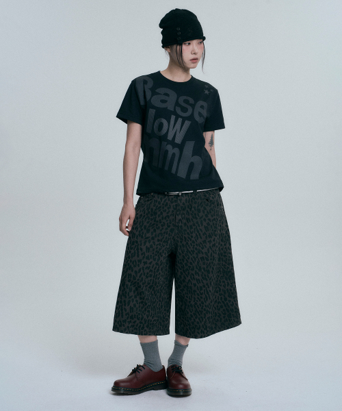 MOO(エムオーオー)の「ベースロウクロップ半袖Tシャツ - ブラック(Tシャツ/カットソー・メンズ・ブラック・SMALL/MEDIUM/LARGE)」の4枚目の写真