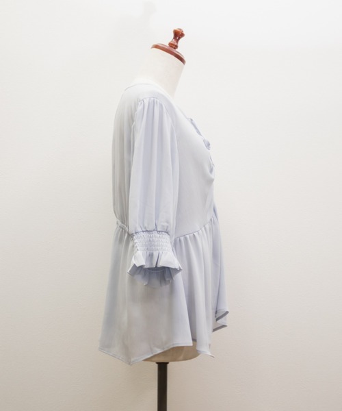 CLETTE(クレット)の「CLETTEオリジナルリボンネックシアーブラウス(シャツ/ブラウス・レディース・ピンク/ブルー/オフホワイト・3L/LL/4L)」の14枚目の写真