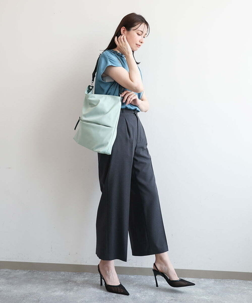 MK MICHEL KLEIN（エムケーミッシェルクラン）の「[2WAY]アクセントハンドルナイロンバッグ（ショルダーバッグ・レディース・グレー/グリーン/ブラック・00）」の6枚目の写真