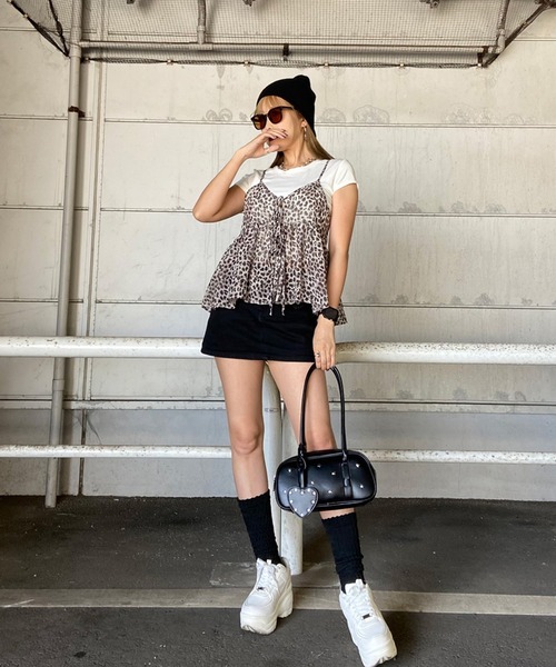 non-hedge(ノンヘッジ)の「柄シアーキャミソールトップス(その他トップス・レディース・ベージュ/ブラック×ホワイト/ブラウン/ホワイト×ブラック・FREE)」の6枚目の写真