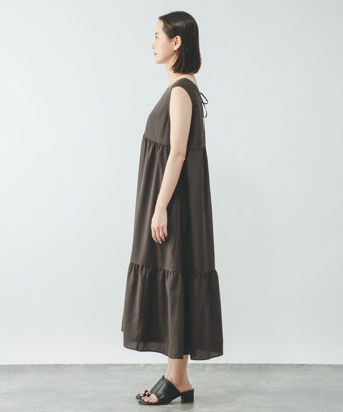 GLOBAL WORK(グローバルワーク)の「Airy Breezeワンピース/636251(ワンピース・レディース・チャコールグレー/イエロー系その他3/ブラック系その他3・LARGE/MEDIUM)」の18枚目の写真