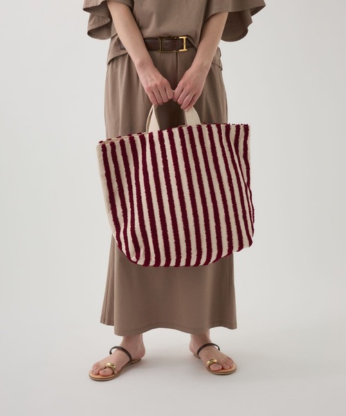 beej（ビージ）の「【beej】LOOP TOTE（トートバッグ・レディース・バーガンディー/グリーン・フリー）」の3枚目の写真