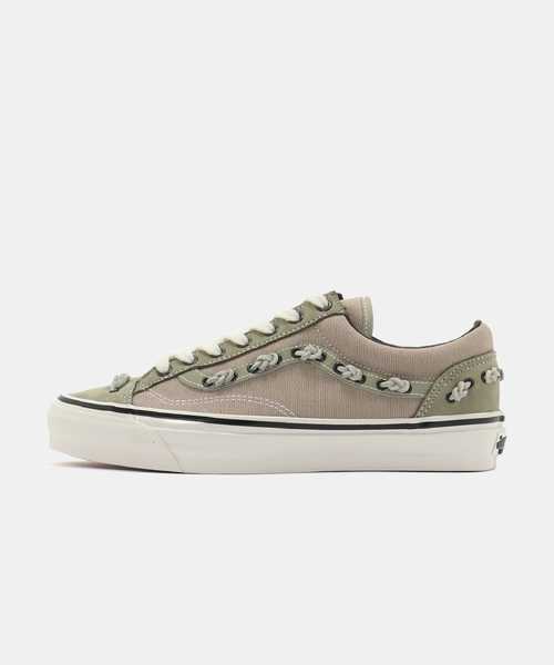VANS(バンズ)の「OTW by VANS Old Skool 36 Knot VN000Y1CHAD(スニーカー・メンズ・ブラウン・27.5cm/27cm/26.5cm/24.5cm/23.5cm)」の1枚目の写真