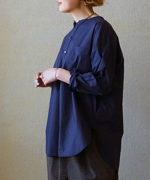 JOURNAL STANDARD LUXE(ジャーナルスタンダード ラックス)の「スジャータコットン ヘンリーシャツ(シャツ/ブラウス・レディース・ブラック/ベージュ/ホワイト/スカイブルー・FREE)」の1枚目の写真