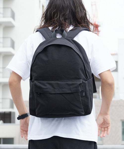 PACKING(パッキング)の「PACKING/パッキング DAYPACK リュックサック ベーシック 定番 シンプル 通勤 通学 大学生 高校生 大容量 メンズ レディース 秋服 秋 秋服 2026年秋冬(バックパック/リュック・メンズ・ブラック/イエロー/ブルー/グリーン・FREE)」の8枚目の写真