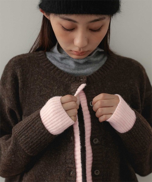 miette(ミエット)の「配色デザインクルーネックニットカーディガン(カーディガン/ボレロ・レディース・アイボリー/ブラウン/チャコール・FREE)」の10枚目の写真