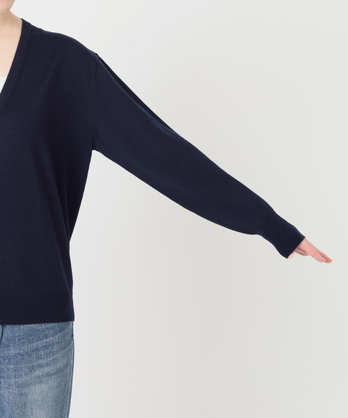 Spick & Span(スピックアンドスパン)の「《手洗い可能》18G Vネックニット(ニット/セーター・レディース・ブラウン系その他/レッド/ネイビー・FREE)」の13枚目の写真