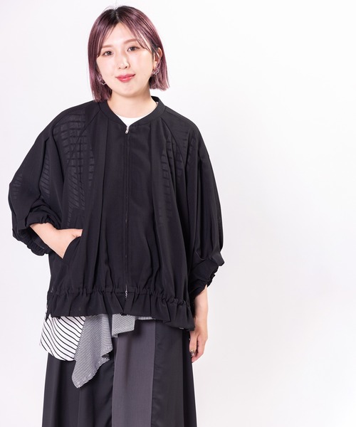 OSMOSIS(オズモーシス)の「タックスリーブジップブルゾン(ブルゾン・レディース・アイボリー/ブラック・ONE SIZE)」の11枚目の写真