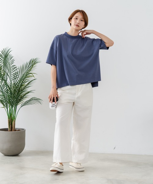 fort point(フォーポイント)の「【C-FORTPOINT/フォートポイント】【ストレッチ性抜群の冷感素材を使用】ハイネック ドロップショルダー5分袖Tシャツ プルオーバー 接触冷感 涼しい 体形カバー サイドスリット(Tシャツ/カットソー・レディース・オフホワイト/イエロー/グレイッシュブルー/ライトグレー/ブラック・FREE)」の10枚目の写真