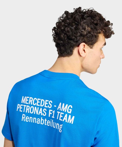 adidas(アディダス)の「Mercedes AMG Petronas Formula 1 Team ブルー ワンダーTシャツ / アディダス adidas(Tシャツ/カットソー・メンズ・ブルー・X-SMALL/X-LARGE/SMALL/MEDIUM/LARGE/XXXX-LARGE/XXX-LARGE)」の4枚目の写真