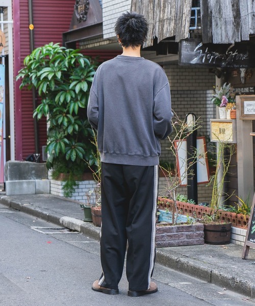 THRASHER(スラッシャー)の「【THRASHER/スラッシャー】【高級感あるジャガードテープが際立つ1本】サイドライン ジャージワイドトラックパンツ ブランドロゴ刺繍 きれいめ ストリート スケーター ユニセックス(その他パンツ・メンズ・ホワイト/ブラック・MEDIUM/LARGE)」の16枚目の写真