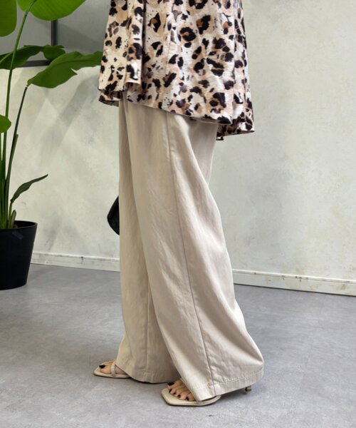 Jena espace merveilleux(ジェナ エスパスメルヴェイユ)の「ツイルキャタピラーパンツ(その他パンツ・レディース・イエロー/ライトベージュ/ブラック・FREE)」の14枚目の写真