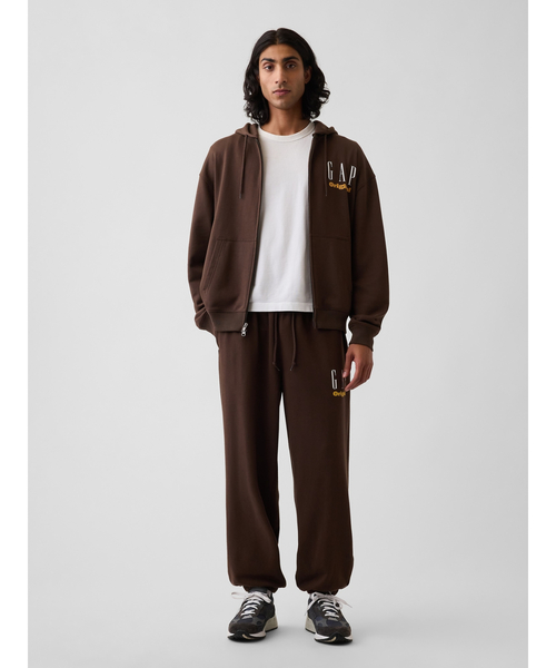 GAP(ギャップ)の「ヘビーウェイト フレンチテリー オーバーサイズ GAPロゴ ジップアップパーカー(スウェット・メンズ・ブラウン/アイボリー/グレー/ネイビー・XS/L/S/XL/M)」の8枚目の写真