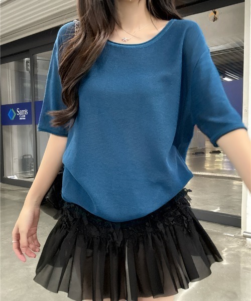 LUCPY(ラクピー)の「ルーズニット半袖トップス(その他トップス・レディース・アイボリー/ホワイト/グレー/ブルー/ブラウン/ブラック/レッド/ピンク・SMALL/LARGE/MEDIUM)」の6枚目の写真