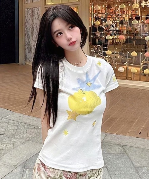 SHERU(シェル)の「レトログラフィック アップルプリント コンパクトチビTシャツ(Tシャツ/カットソー・レディース・ホワイト/ホワイト系その他・M)」の19枚目の写真