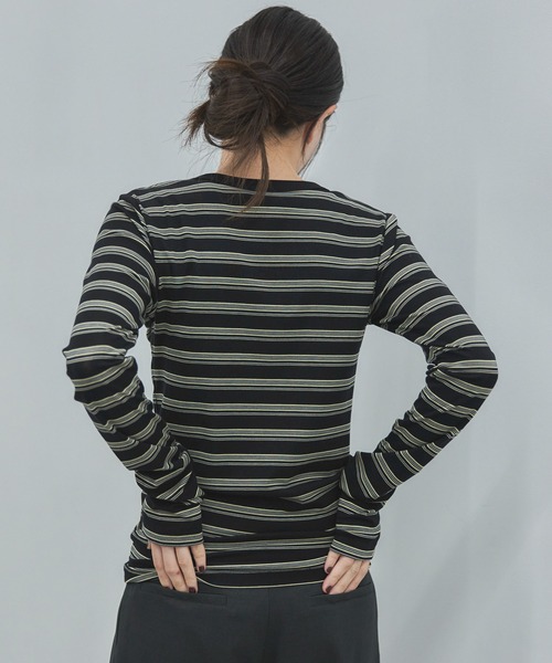 feepur（フェピュール）の「マルチボーダーコンパクトロンTee（Tシャツ/カットソー・レディース・ブラック/ベージュ/グレー・MEDIUM）」の18枚目の写真