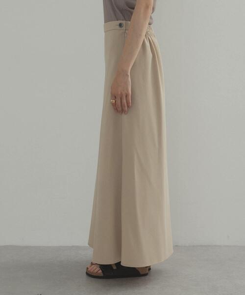 URBAN RESEARCH DOORS(アーバンリサーチドアーズ)の「ウエスト釦バイアススカート(スカート・レディース・ブラック/ベージュ・SMALL/MEDIUM)」の11枚目の写真