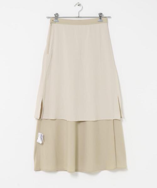 URBAN RESEARCH DOORS(アーバンリサーチドアーズ)の「ウエスト釦バイアススカート(スカート・レディース・ブラック/ベージュ・SMALL/MEDIUM)」の6枚目の写真