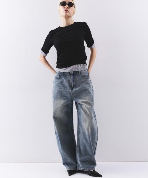 HANNE(アン)の「ワイドカーブデニムパンツ(デニムパンツ・レディース・ブルー・M/S)」の5枚目の写真