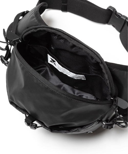 MAKAVELIC(マキャベリック)の「【es】【MAKAVELIC】Forest Waist Bag(ボディバッグ/ウエストポーチ・メンズ・ブラック・FREE)」の5枚目の写真