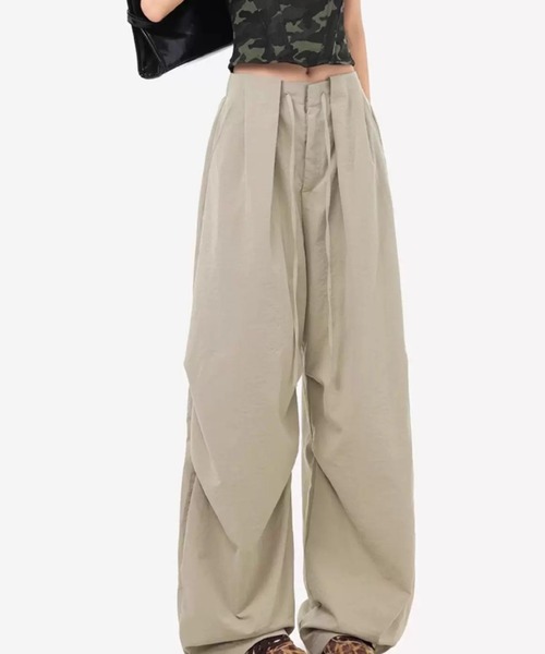 ampm（エーエムピーエム）の「タックバルーンワイドパンツ（その他パンツ・レディース・カーキ・M/S）」の21枚目の写真